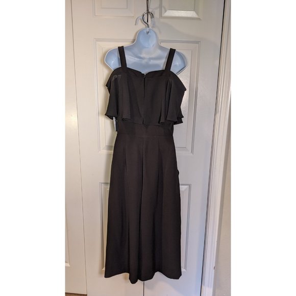 Maggie London Crepe Cold Shoulder Jumpsuit - Picture 2 of 8